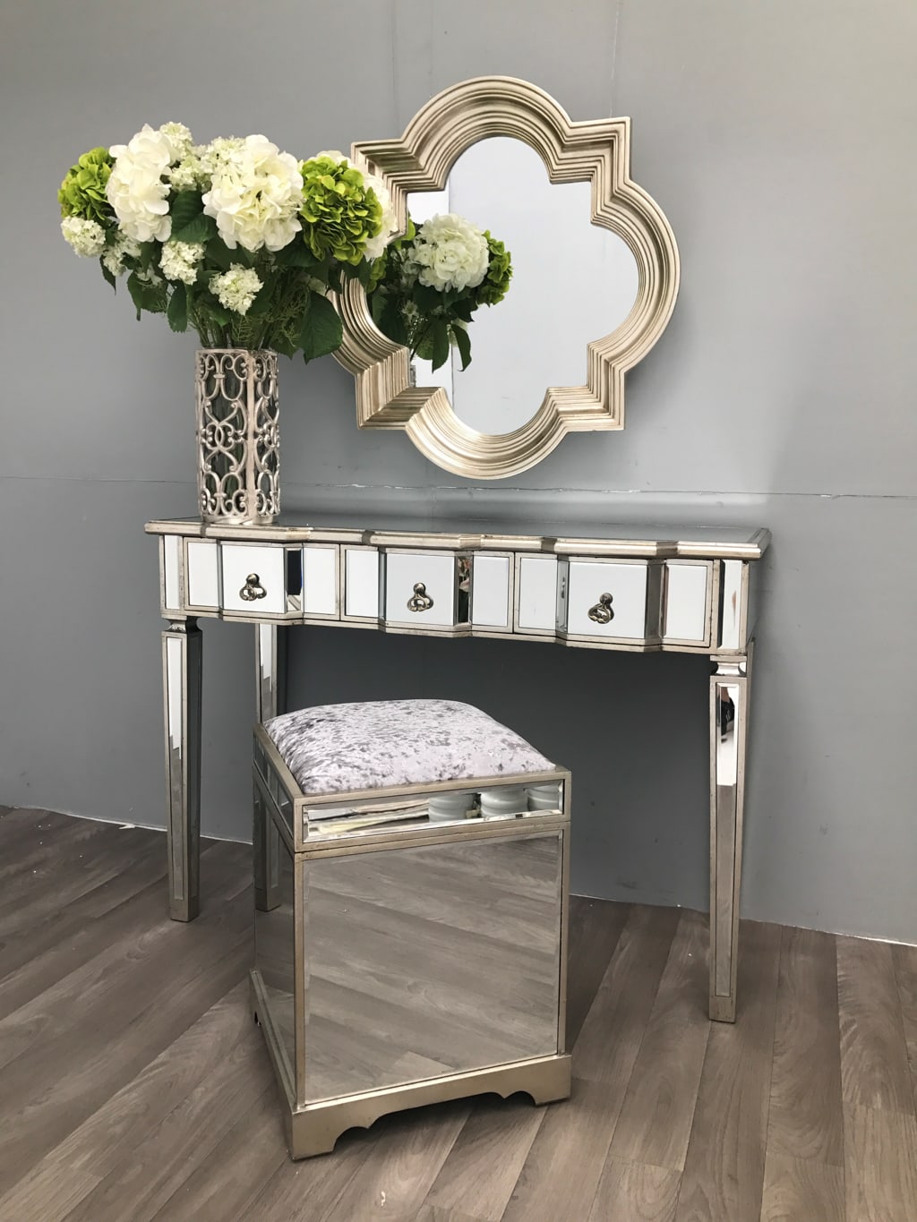 Mirrored STOOL For DRESSING Table - Luxury Modern Finish Hollywood