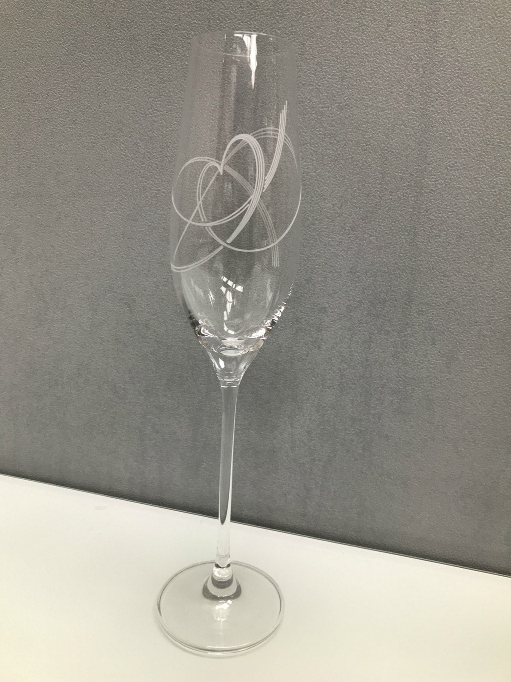 Set of six 210ml Swirl Heart Champagne Flutes