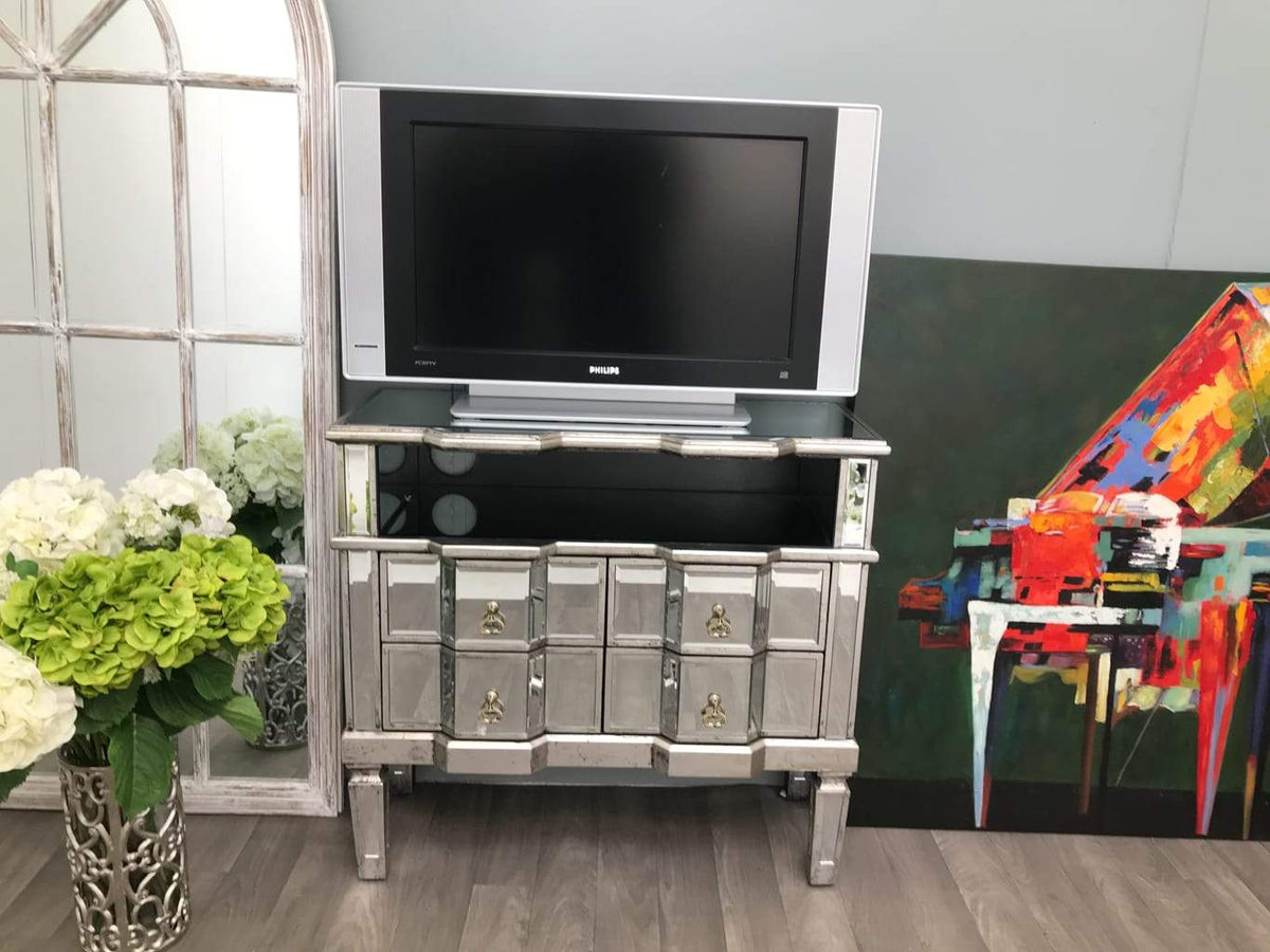 Mirrored Media Unit With Four Drawers And One Shelf - Charleston Collection