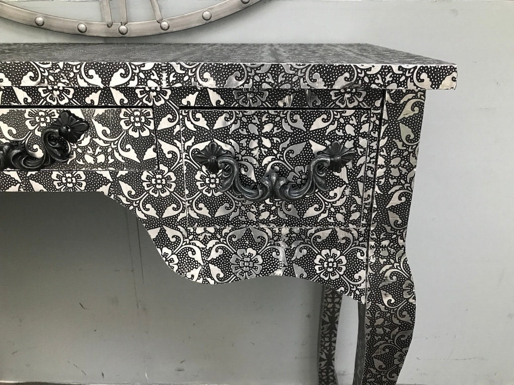 Black Repousse Dressing Table » Hammered Floral Design